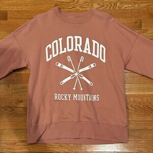 Abercrombie crew neck sweat shirt

Worn once